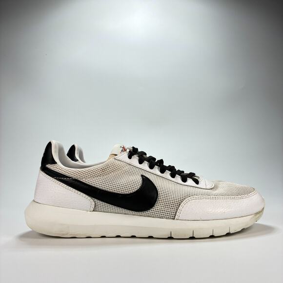 Nike Roshe Daybreak NM White Black Running Shoes 826666-100 Men's Size 9 - Picture 1 of 11